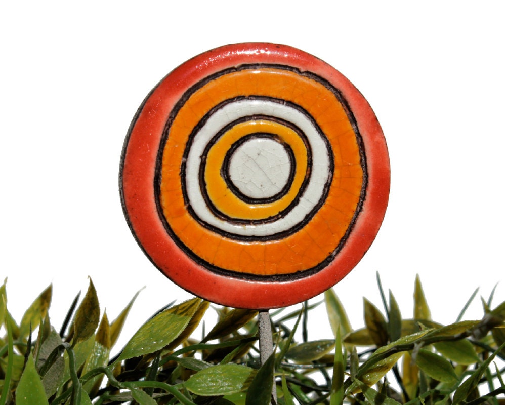 circle garden decor - medium - ceramic garden art  - textured ornament - lawn  ornament - flower bed decoration - medium 'love bubble d6