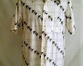 1970s Vintage Triangle Print Mans Disco Shirt L 48 chest