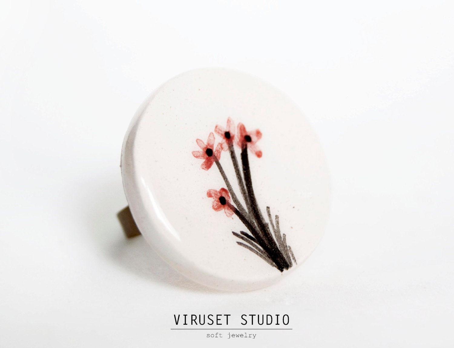 Ceramic jewelry ring adjustable with red flowers  ,minimalist Scandinavian design.Modern Circle Ring by Viruset Studio