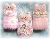 CAT Ornaments, Set of  3 Ornies Bowl Fillers Primitive Party Favors Decorations Home Decor CharlotteStyle