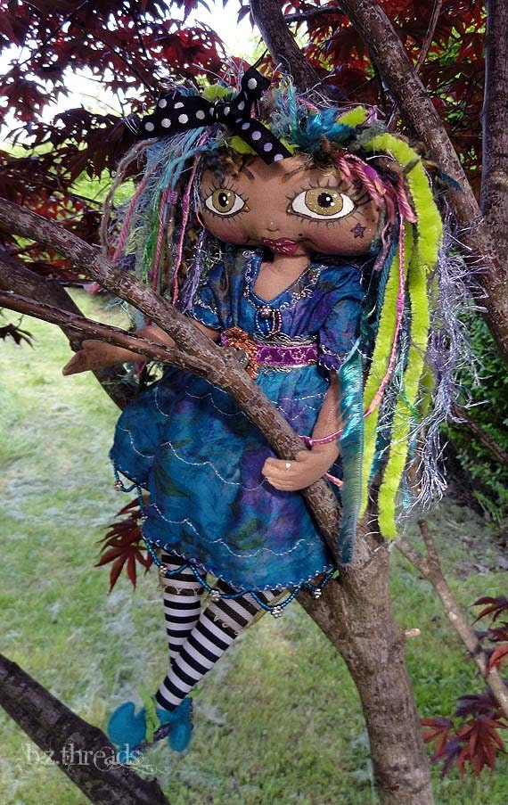 2013 Collectible Star SkyGirl Poseable Art Doll FREE Shippinb