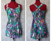 Women's Vintage 80's does 50's Hawaiian Pin Up Floral Print Romper S/M