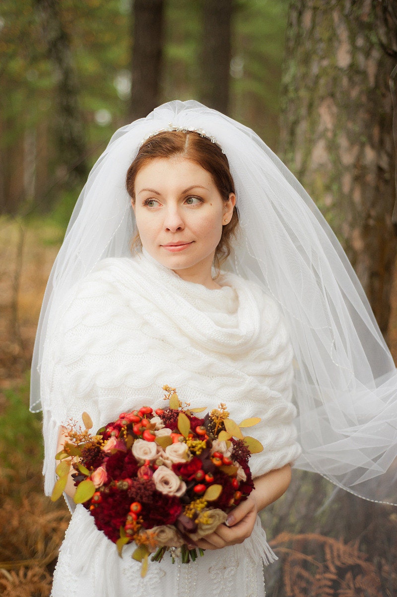 Ivory wedding wrap - Hand-knitted bridal aran shawl stole