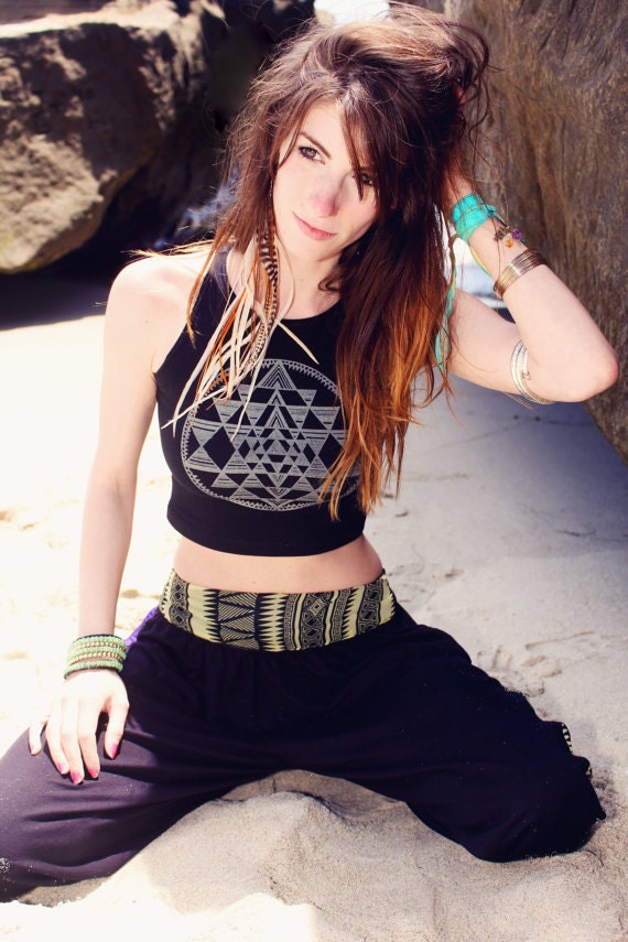 GLOW in the DARK Sri Yantra Fitted Crop Tank