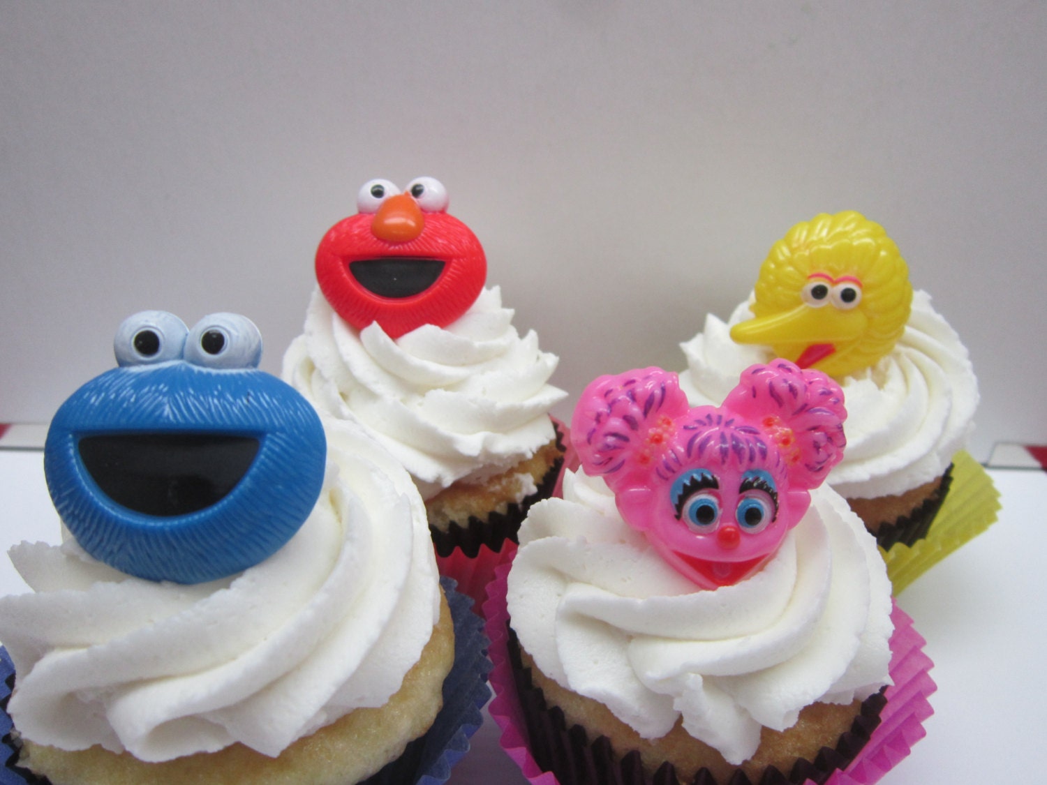 12 Sesame Street Ring Toppers Il_170x135