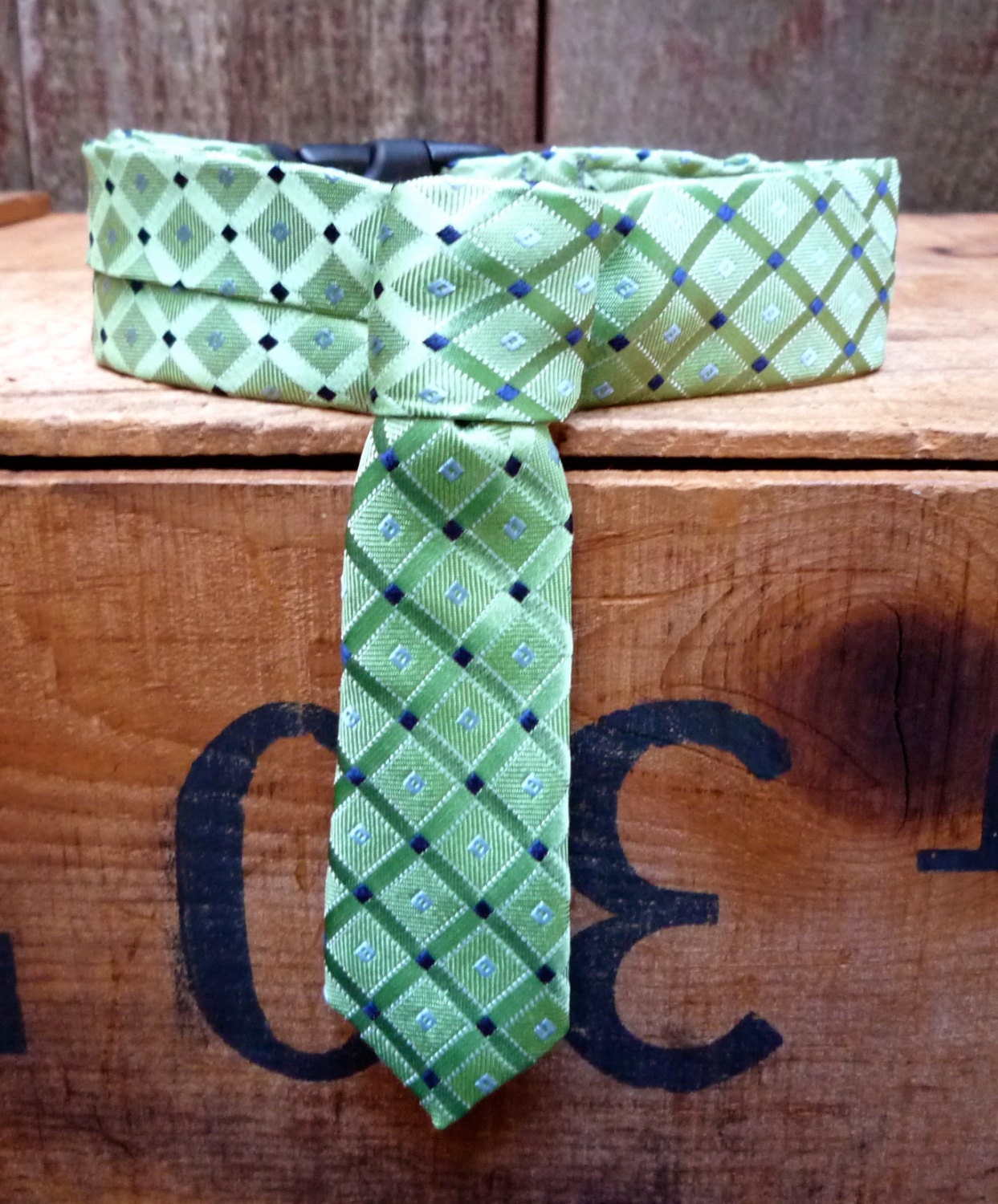Vintage Tie Collar - Classic - Medium
