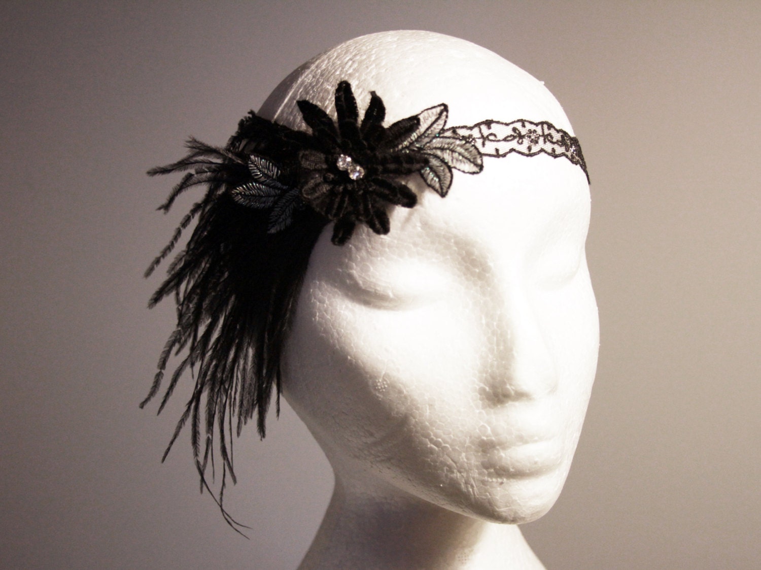 Flapper Black Feathers Headband - Beaded Hairband - 1920 20s Flapper Girl Inspired - Silver Black Lace