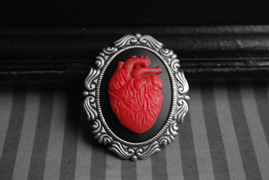 Red anatomical heart cameo brooch- gothic victorian jewelry