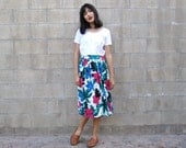 vintage floral skirt/ Hawaiian print skirt/ colorful casual summer skirt M
