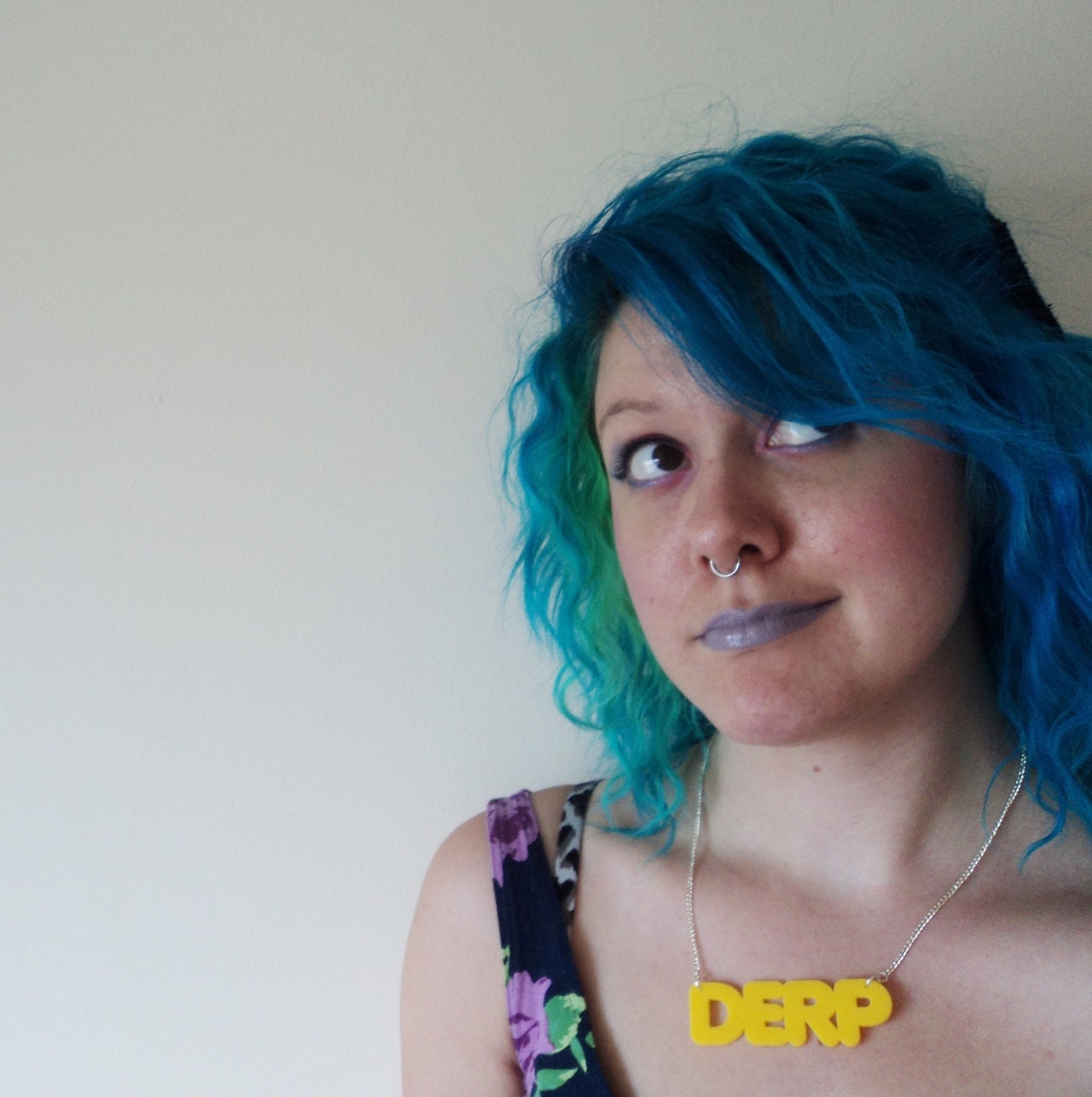 DERP necklace in yellow acrylic