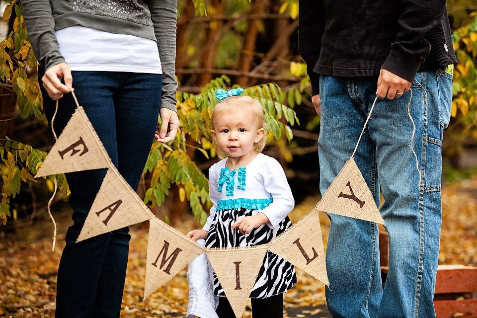 FAMILY Burlap and Twine Bunting, Banner, Photo Prop, Wedding Decor - CUSTOM MADE