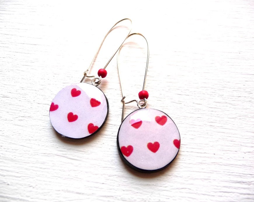 Red and white hearts earrings -  red polka dot hearts -Valentine's Day