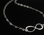infinity necklace,silver infinity necklace,best friend girl friend gift,birthday friendship gift,bridesmaid gift,bridesmaid