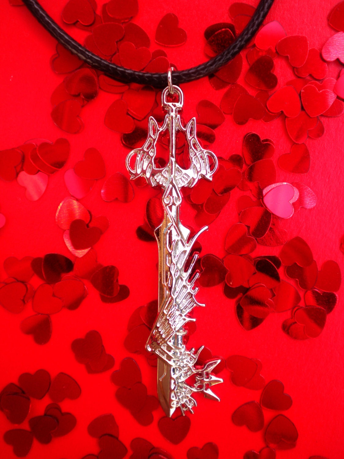 ULTIMA WEAPON Keyblade - Kingdom Hearts - Sora Keyblade - Roxas Keyblade - Disney - Cosplay - Gamer - Riku - Kairi - Mickey - Donald - Goofy