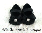 SALE - Fancy Black Glitter Crib Shoes - Black Baby shoes - Baby Booties - Glitter Shoes - Available in 3 Sizes - READY to SHIP