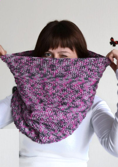 Hand knit cowl scarf - pink and grey