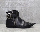 Vtg 90s Black Leather Belted Pointy Flats Boots Booties 6