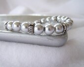 Pale Gray and Gunmetal Gray Faux Pearl and Crystal Beaded Bracelet - Handmade Jewelry - Wedding Jewelry - Bridesmaid Gift - Ready to Ship