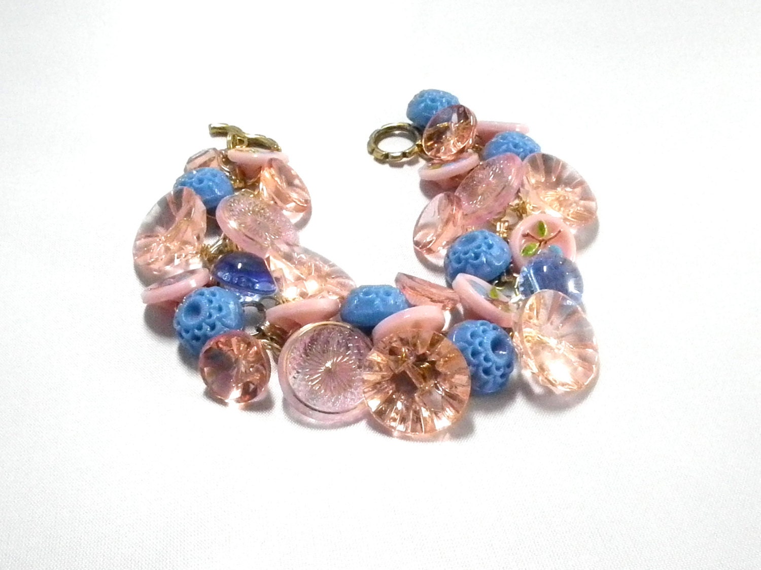 Vintage button bracelet depression glass and blueberry glass buttons pink and blue