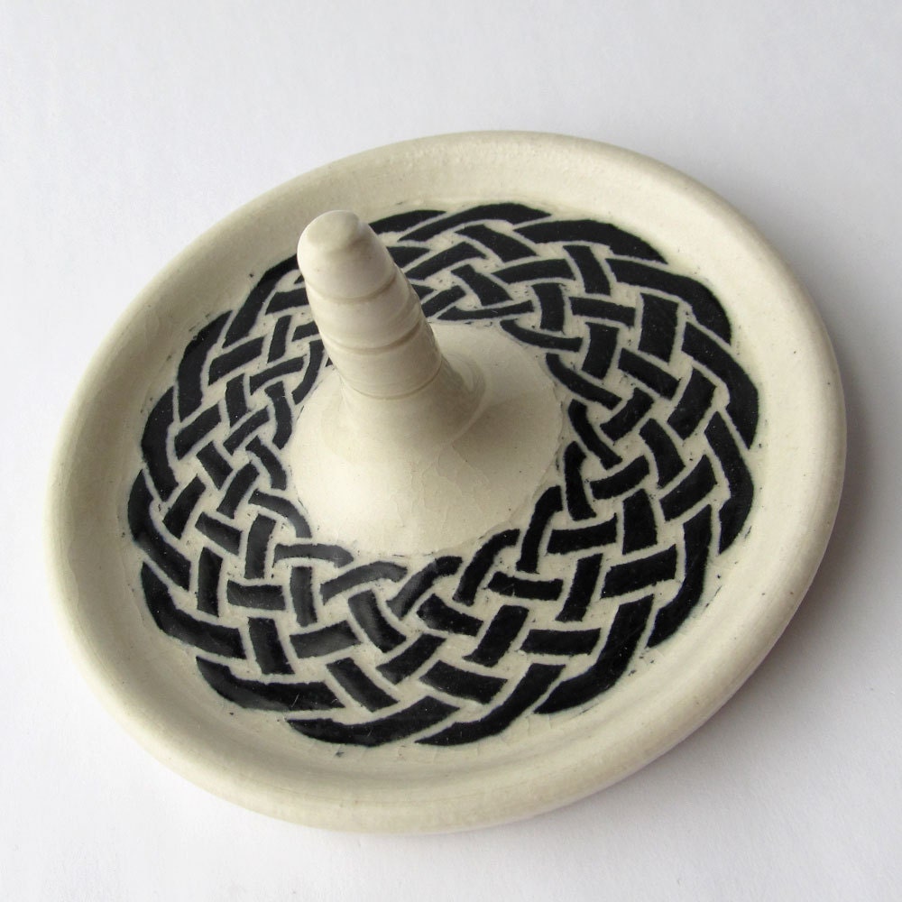 Handmade Ceramic Ring Holder with Weave Pattern