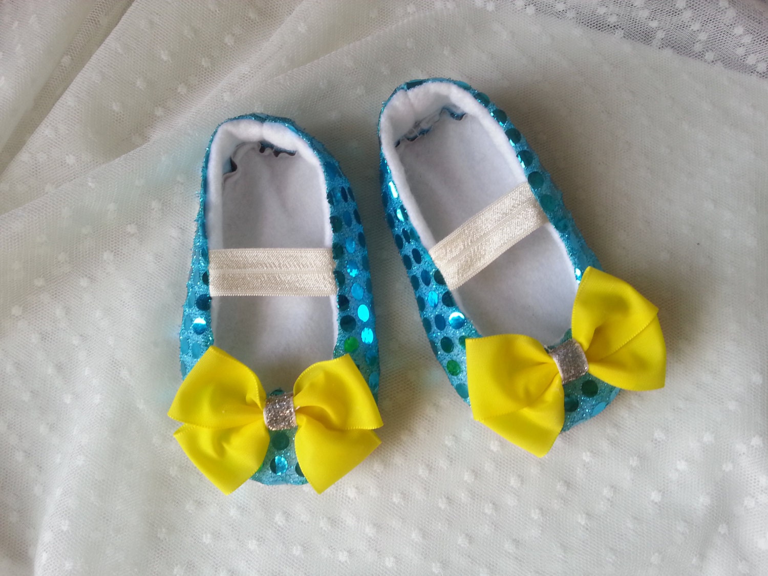 Cinderella Baby Shoes - Baby Girl Shoes - Soft soled shoes - Baby Gift - Newborn Shoes - Toddlers Shoes