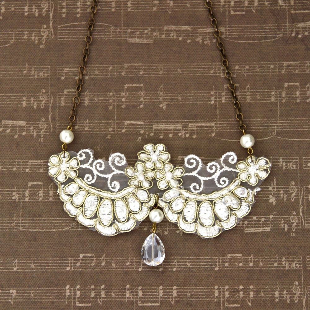 Lace Bib Necklace Ivory White Lace Necklace Bridesmaid Beaded Statement Necklace Peter Pan Collar Necklace Bridal Jewelry