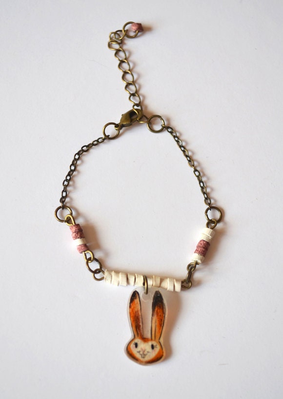 Chain bracelet bunny illustration