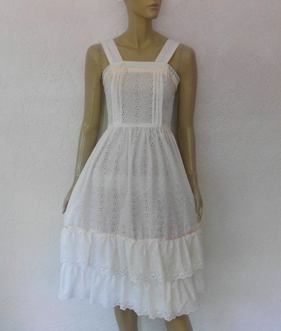 70's Peasant Dress, Vintage Eyelet Lace Dress, White Eyelet Lace Peasant Dress, Hippie Dress