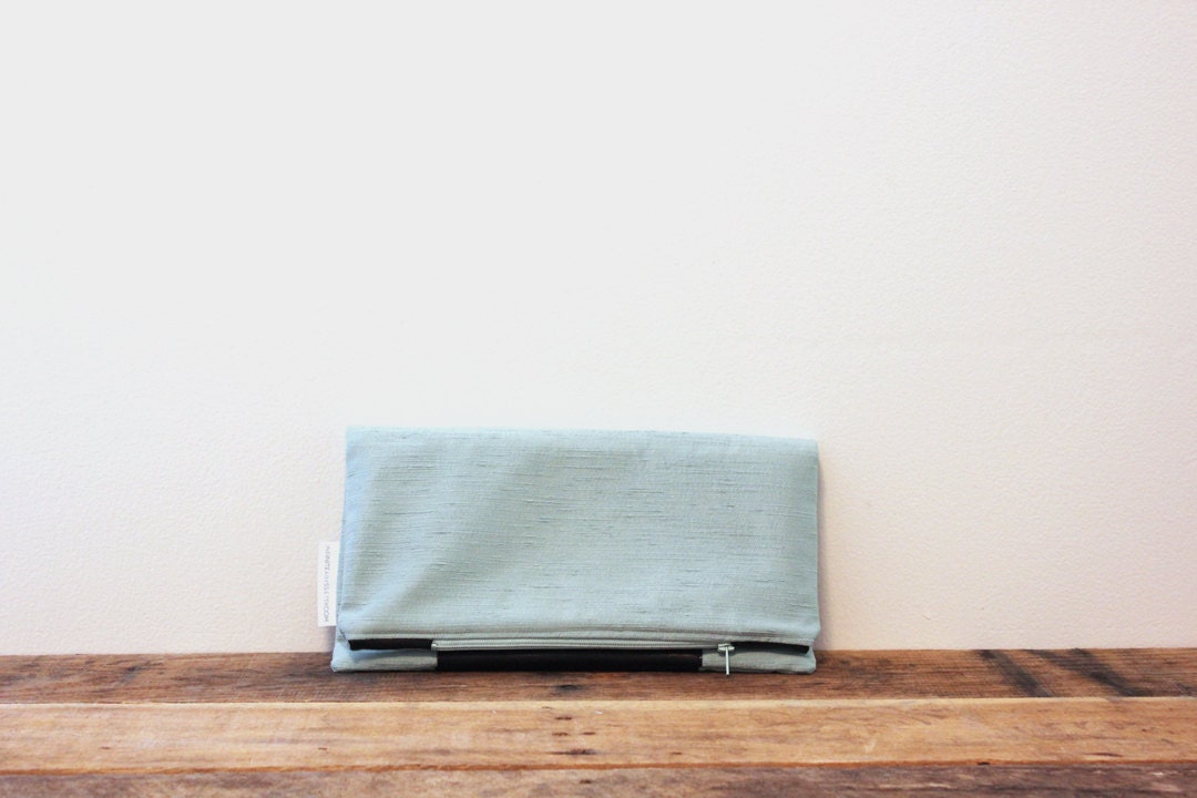 The Summer Clutch, in Light Blue