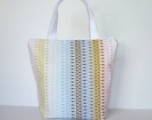 Insulated Lunch Bag - On the Road in Cornflower