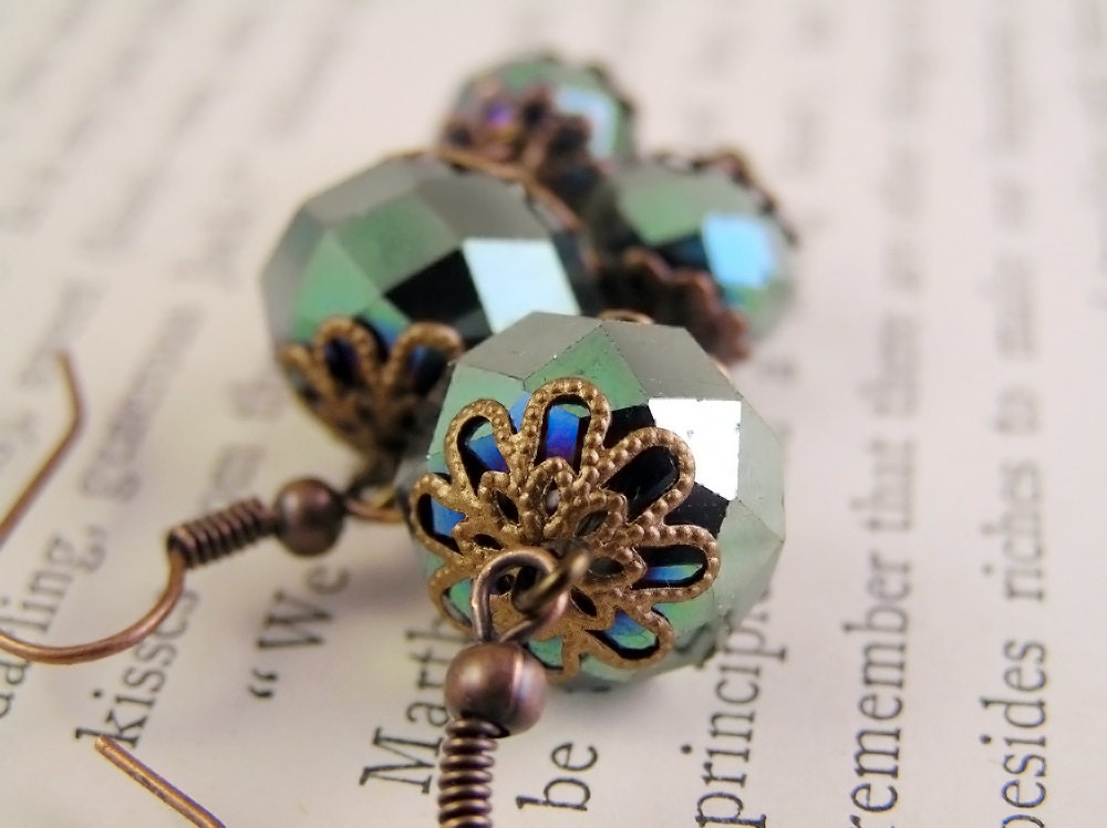 Green Dangle earrings. Parrot green faceted glass Victorian style. Vintage style handmade jewelry