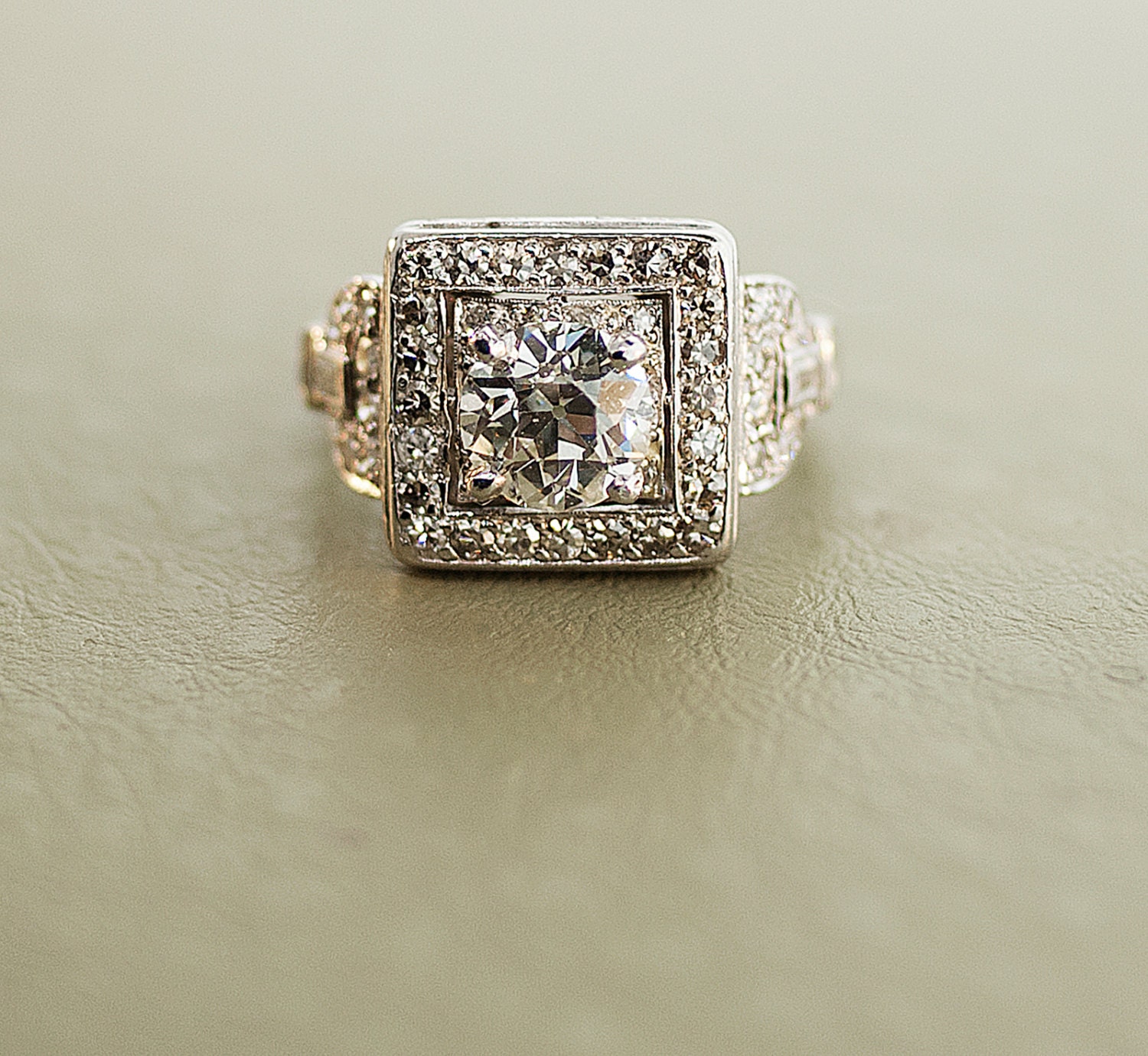 Antique Diamond Ring - Beautiful Platinum and Diamond Ring