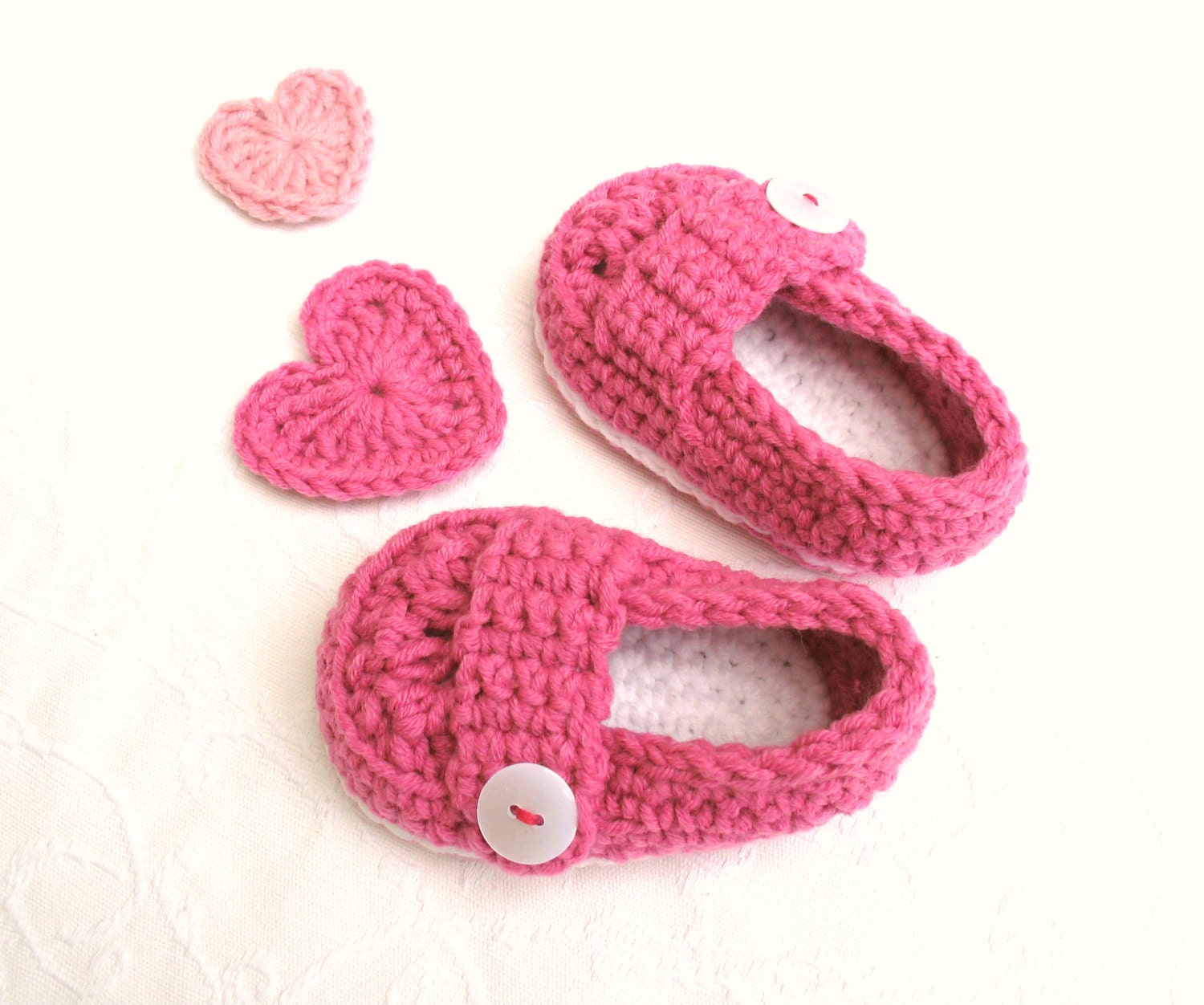 Baby Girl Shoes, Cute button loafers, Baby Booties, Baby Shower gift, Crochet Baby shoes with Pretty pink and white trim.