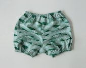 SALE: green cotton bloomers / shorts / diaper cover
