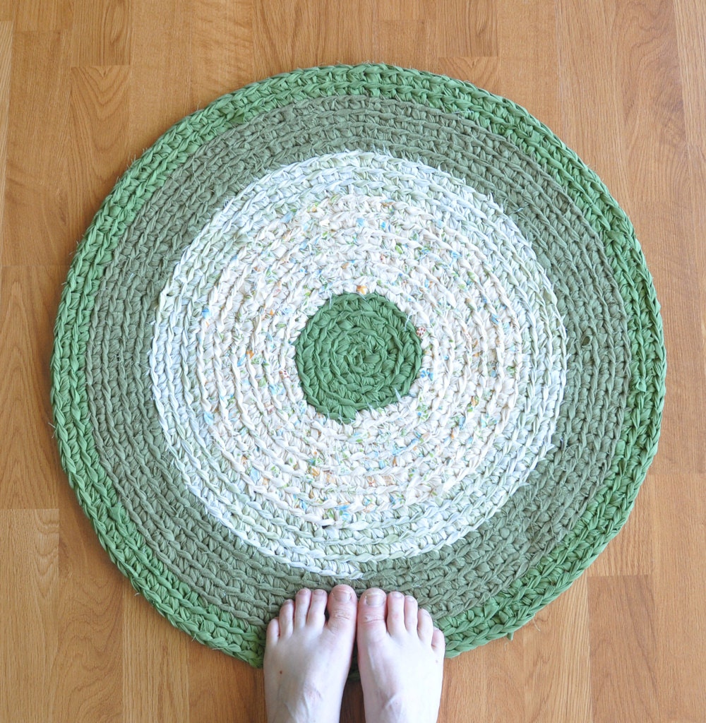 Ecofriendly Rug Rug - Round Crochet Rug - Green Garden