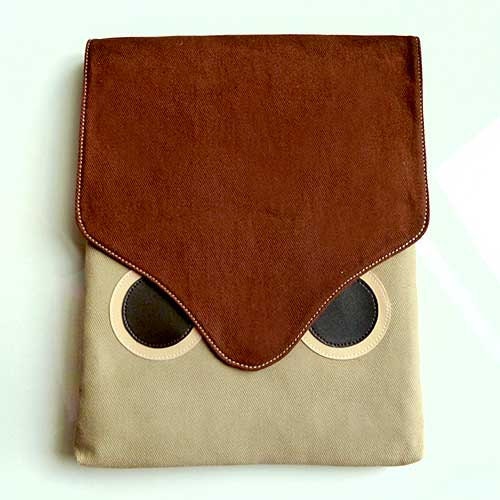 iPad Case/Sleeve - Hoot The Owl (Brown Beige)