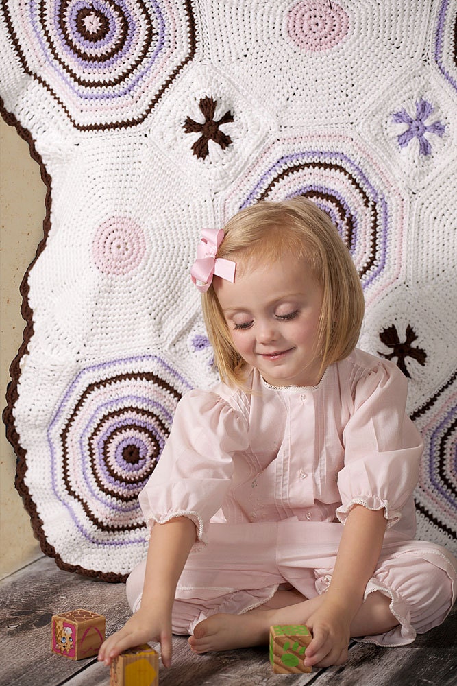 Hopscotch Afghan Crochet Pattern- Perfect for baby boys and girls, to toddlers, to a lapghan