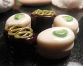White Chocolate Limes beads set (5)