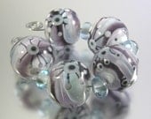 KILLERBEEDZ1 - Purple/Lavender Twist - 9 Lampwork Round Beads