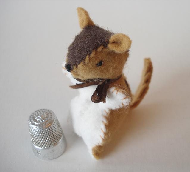 Little felt chipmunk - Oscar