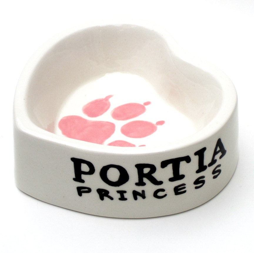 black and white Custom heart shape pet dish personalized bowl for dog or cat
