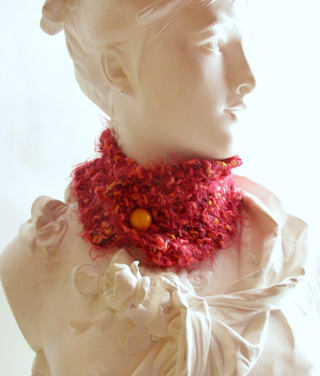 RHUBARB hand knit scarflette