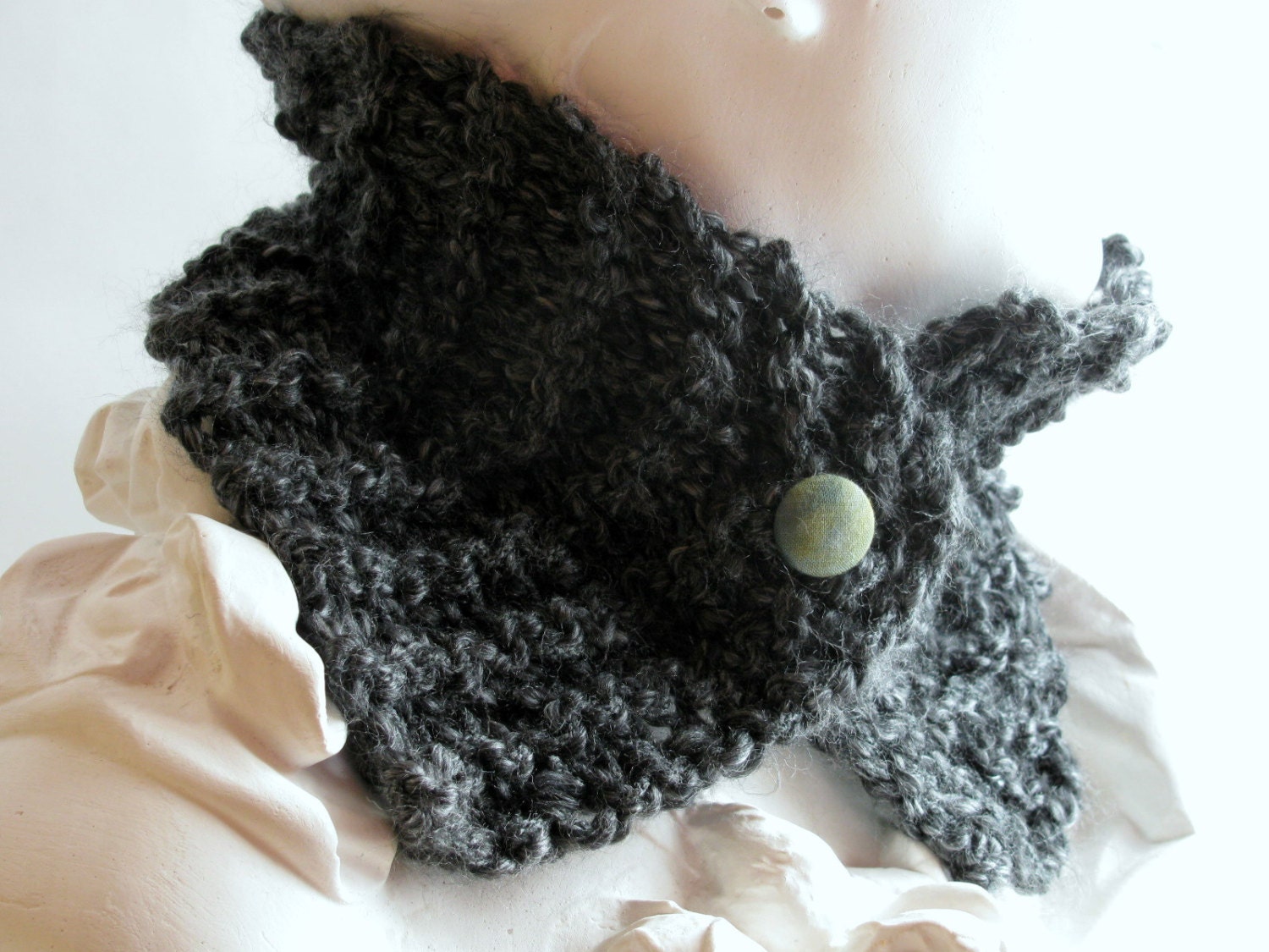 CHARCOAL Grey hand knit scarflette