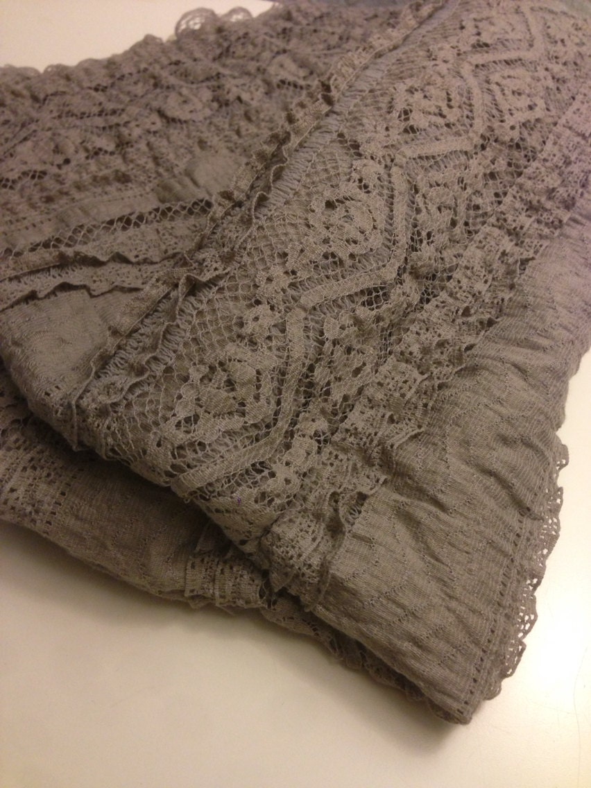 Ruffled Lace Fabric 1 3/4 Yard