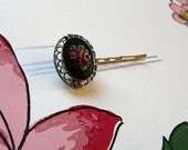petit point bobbypin - vintage cross stitch