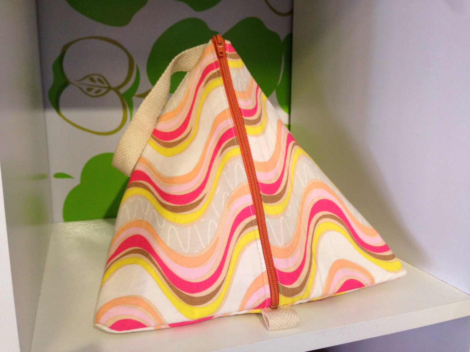 Triangle Bag - Waves