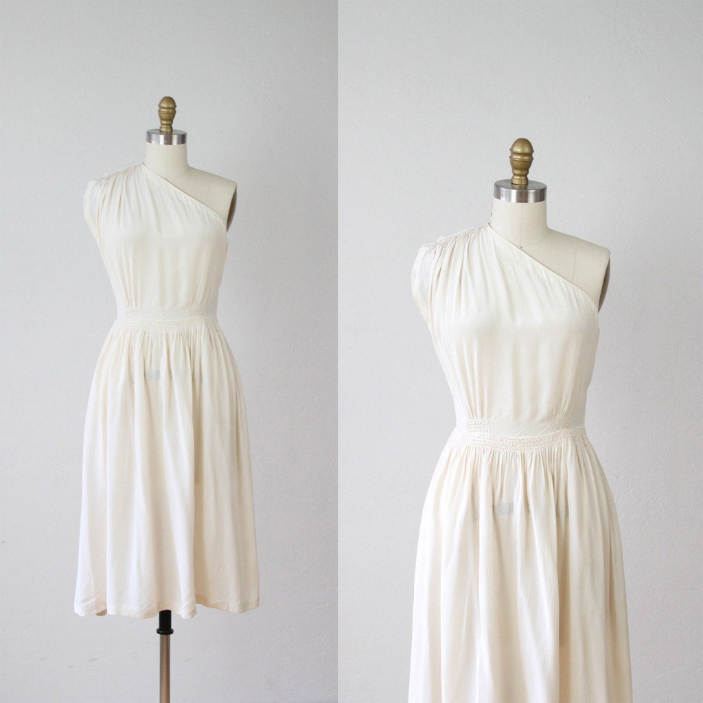One Shoulder Vintage Wedding Dress 1940s Vintage Ecru Silk - XS