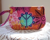 Retro Clutch Wristlet Zipper Gadget Pouch Smart Phone Bag in Pretty Peace Groovy