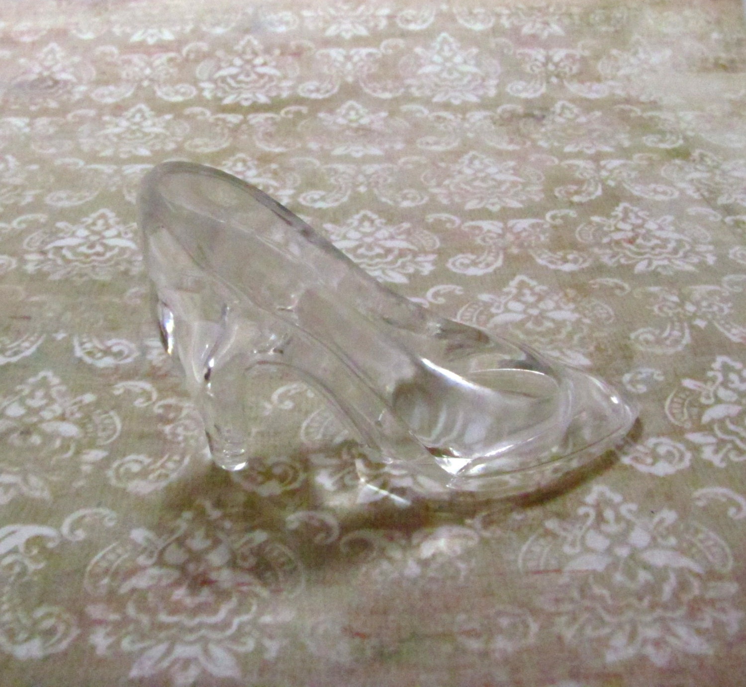 Cinderella Slippers. Set of 4 Embellishments. Kit. Clear Plastic High Heel Pumps or Shoes