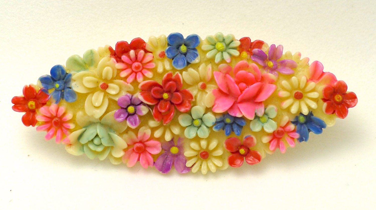 Vintage 1940s Carved Flower Celluloid Pin Brooch